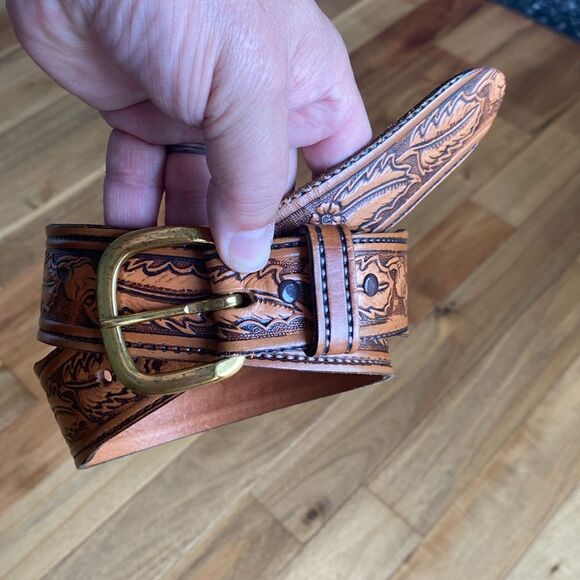TEX Tooled leather belt - Picture 1 of 6